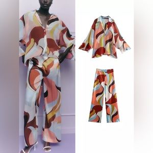 Gorgeous 2 Two Piece Set Silky Satin Flowy Fabric. Swirls, Groovy, Vibes Print